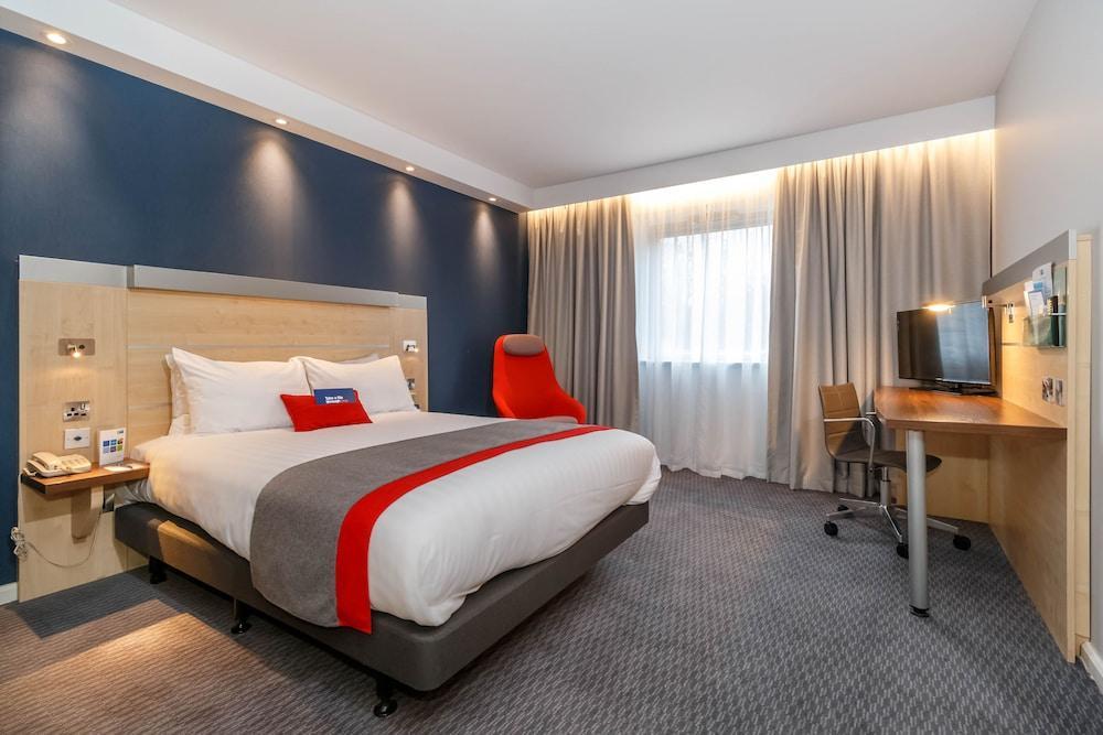 Holiday Inn Express Walsall M6, J10 By Ihg Exterior photo