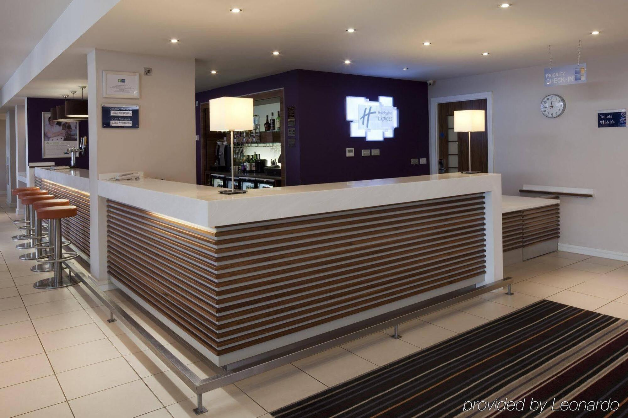 Holiday Inn Express Walsall M6, J10 By Ihg Exterior photo